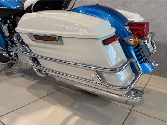 HARLEY-DAVIDSON FLH Electra Glide Revival, 0011450