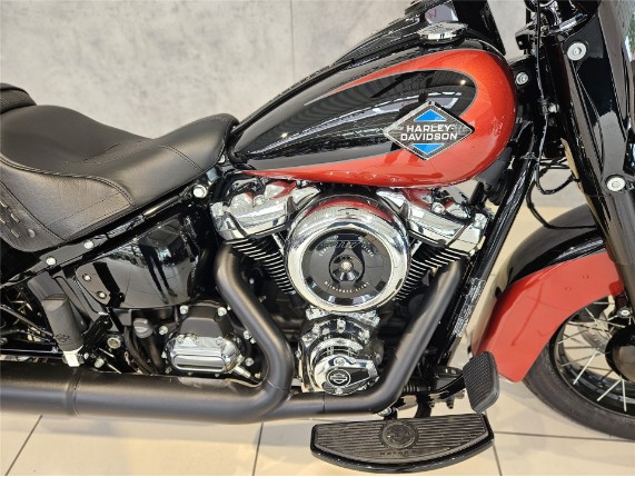 HARLEY-DAVIDSON FLHC Softail Heritage Classic, 0010528
