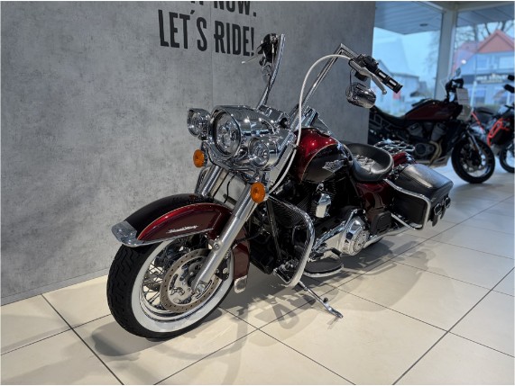 HARLEY-DAVIDSON FLHRC ROAD KING CLASSIC, 0002964