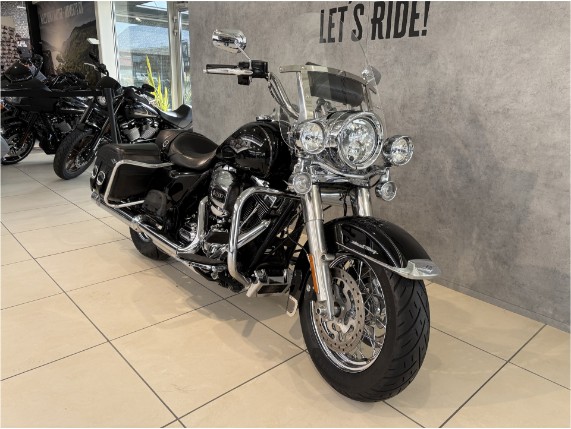HARLEY-DAVIDSON FLHRC ROAD KING CLASSIC, 0003552