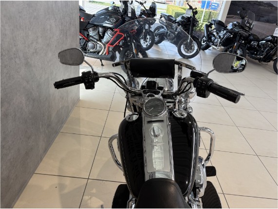 HARLEY-DAVIDSON FLHRC ROAD KING CLASSIC, 0003552