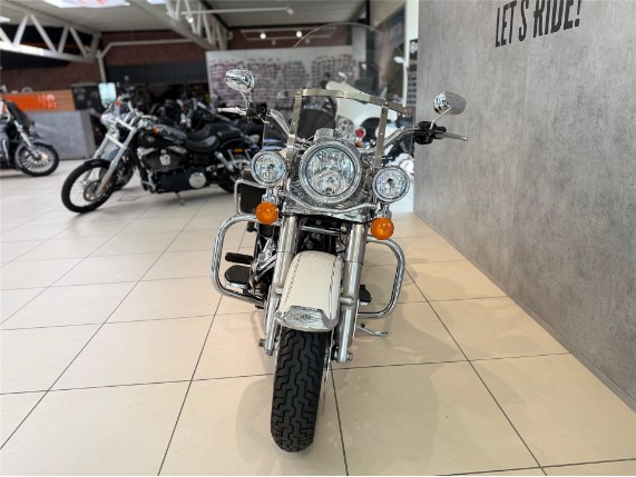 HARLEY-DAVIDSON FLHRC Road King Classic, 0006313