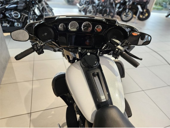 HARLEY-DAVIDSON FLHTK Touring Ultra Limited, 0010366