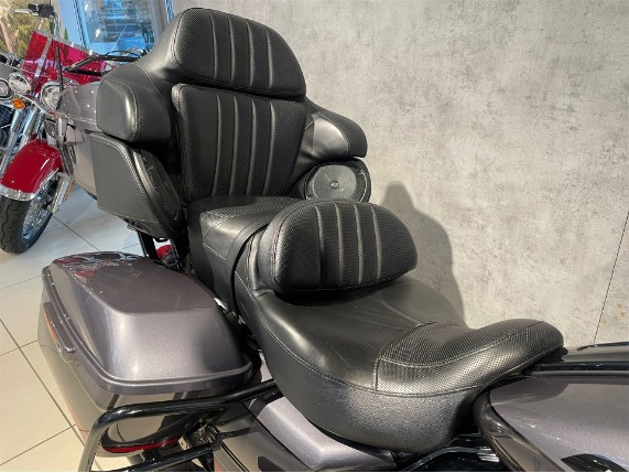 HARLEY-DAVIDSON FLHTKSE CVO Ultra Limited, 5HD1TEH4XLB954027