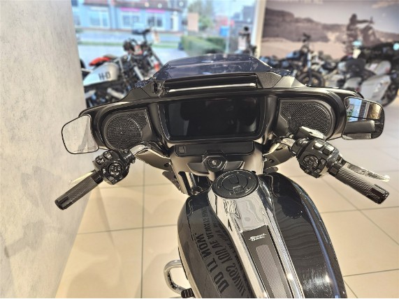 HARLEY-DAVIDSON FLHX Street Glide, 0009476