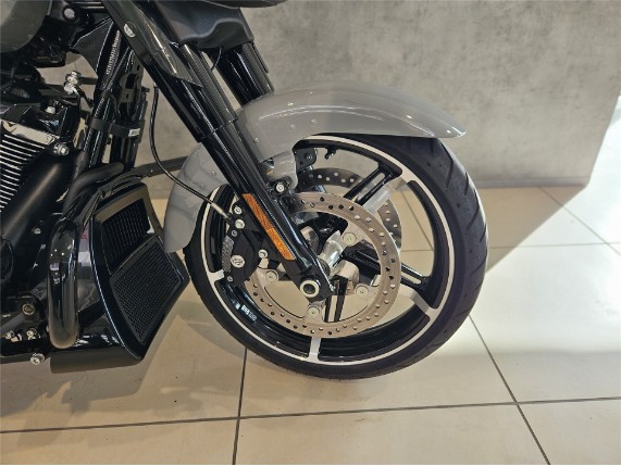 HARLEY-DAVIDSON FLHX Street Glide, 0009477