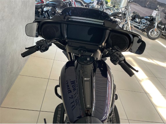 HARLEY-DAVIDSON FLHX Street Glide, 0010049