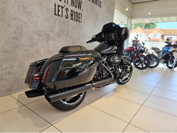 HARLEY-DAVIDSON FLHX Street Glide, 0010257