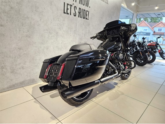 HARLEY-DAVIDSON FLHX Street Glide, 0010261