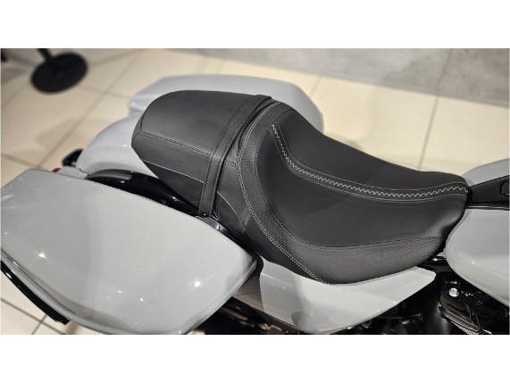 HARLEY-DAVIDSON FLHX Street Glide, 0010262