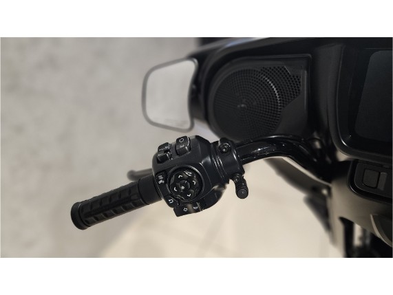 HARLEY-DAVIDSON FLHX Street Glide, 0010262