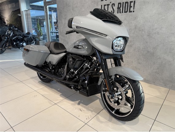 HARLEY-DAVIDSON FLHX Street Glide, 0010272