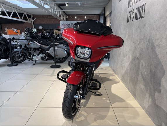 HARLEY-DAVIDSON FLHX Street Glide, 0010885