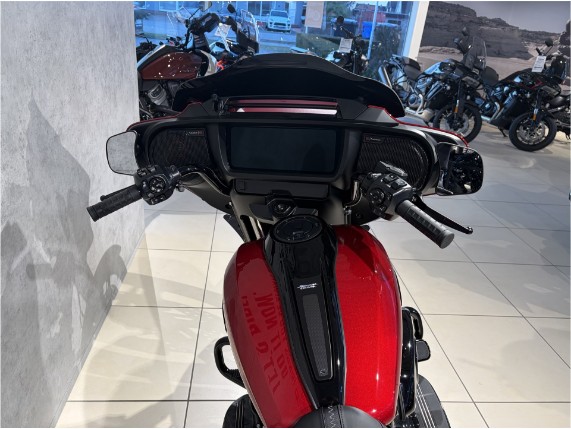 HARLEY-DAVIDSON FLHX Street Glide, 0010885