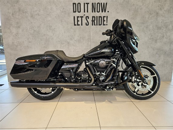 HARLEY-DAVIDSON FLHX Street Glide, 0011090