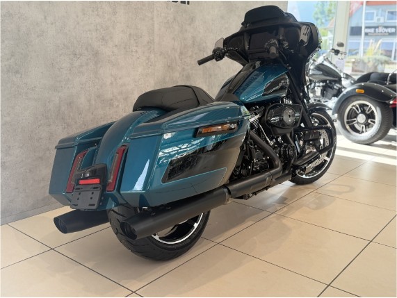 HARLEY-DAVIDSON FLHX Street Glide, 0011525