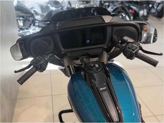 HARLEY-DAVIDSON FLHX Street Glide, 0011525
