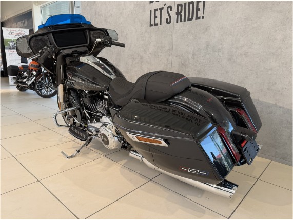 HARLEY-DAVIDSON FLHX Street Glide 117 Liberty, 0011360