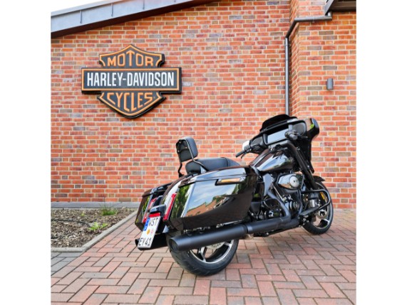 HARLEY-DAVIDSON FLHX Street Glide, 5HD1KB746RB602865