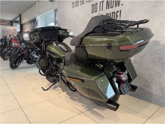 HARLEY-DAVIDSON FLHXL Street Glide Limited, 0011377