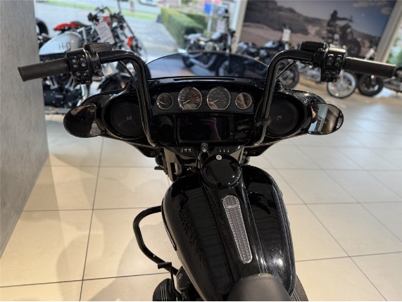 HARLEY-DAVIDSON FLHXS Street Glide Special, 0006151