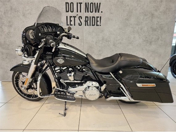 HARLEY-DAVIDSON FLHXS Street Glide Special, 0008527