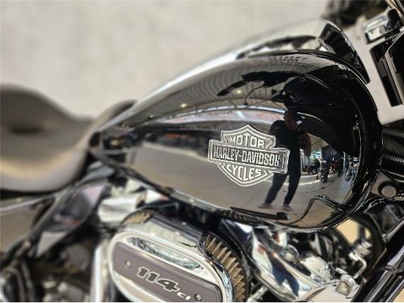 HARLEY-DAVIDSON FLHXS Street Glide Special, 0008527