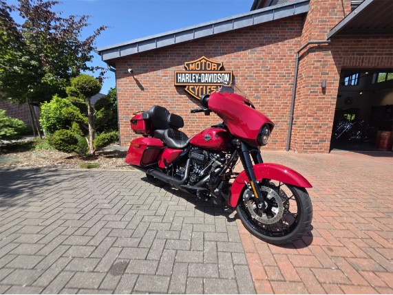 Harley-Davidson FLHXS Street Glide Special, 0010916