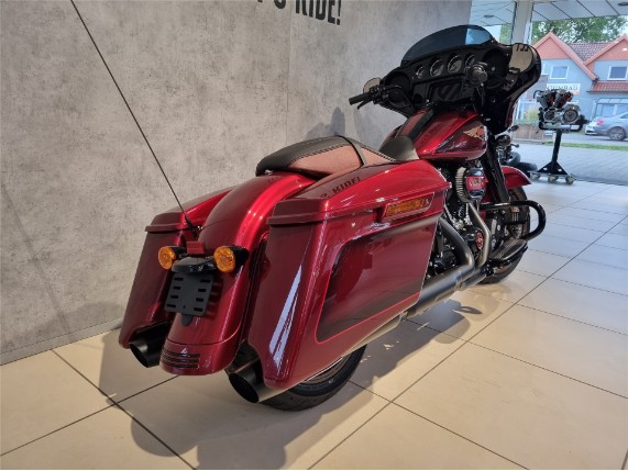 HARLEY-DAVIDSON FLHXS Street Glide Special Ann, 0008552