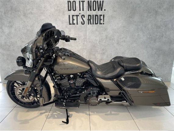Harley-Davidson FLHXSE CVO Street Glide, 5HD1PXL45MB953098