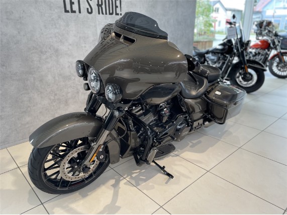 Harley-Davidson FLHXSE CVO Street Glide, 5HD1PXL45MB953098