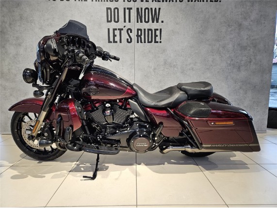 HARLEY-DAVIDSON FLHXSE CVO Street Glide, 5HD1PXLC5KB954532