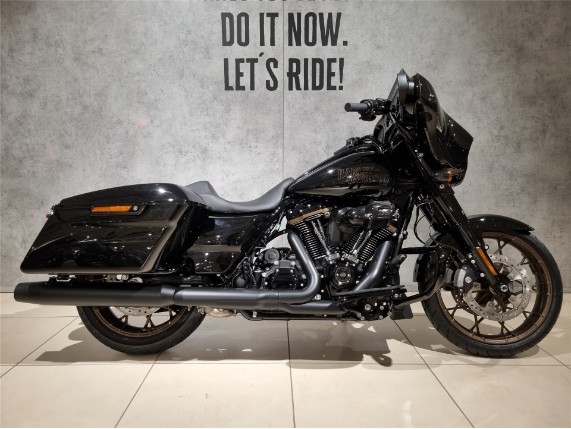 HARLEY-DAVIDSON FLHXST Street Glide ST, 5HD1ABL4XNS660805