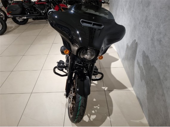 HARLEY-DAVIDSON FLHXST Street Glide ST, 5HD1ABL4XNS660805