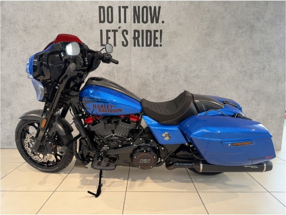 HARLEY-DAVIDSON FLHXSTSE CVO Street Glide ST, 0011279