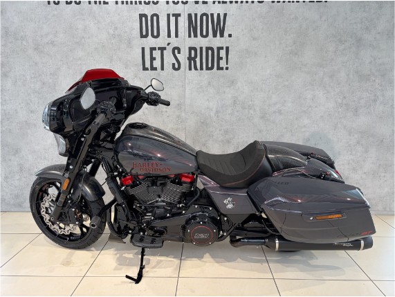 HARLEY-DAVIDSON FLHXSTSE CVO Street Glide ST, 0011405