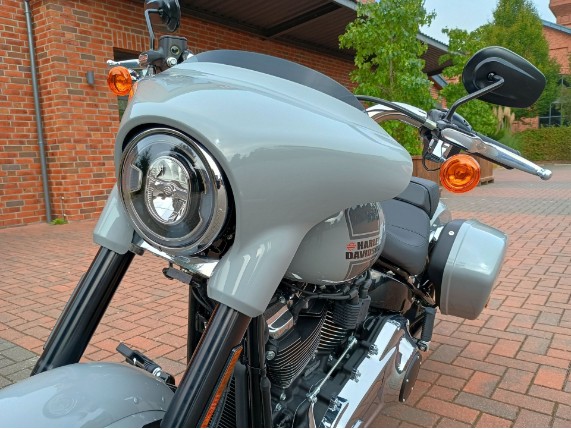 HARLEY-DAVIDSON FLSB Softail Sport Glide, 0010297