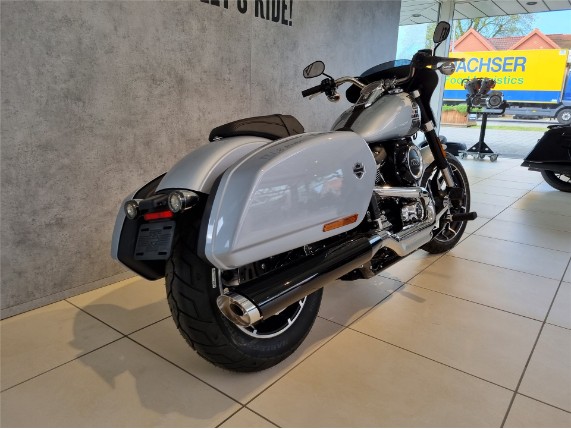 HARLEY-DAVIDSON FLSB Softail Sport Glide, 5HD1YMJ47PS057825