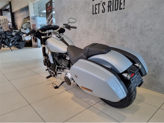 HARLEY-DAVIDSON FLSB Softail Sport Glide, 5HD1YMJ47PS057825