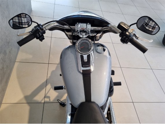 HARLEY-DAVIDSON FLSB Softail Sport Glide, 5HD1YMJ47PS057825