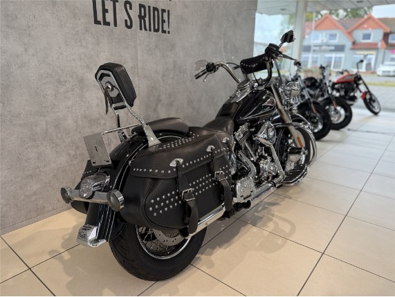 HARLEY-DAVIDSON FLSTC Heritage Classic, 0010811