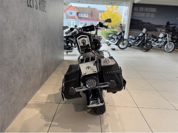 HARLEY-DAVIDSON FLSTC Heritage Classic, 0010811