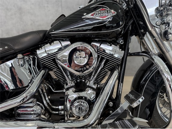 HARLEY-DAVIDSON FLSTC Heritage Classic, 0010811