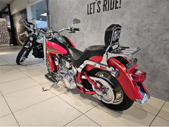 HARLEY-DAVIDSON FLSTFSE CVO Softail Fat Boy, 1HD1PLF385Y951878