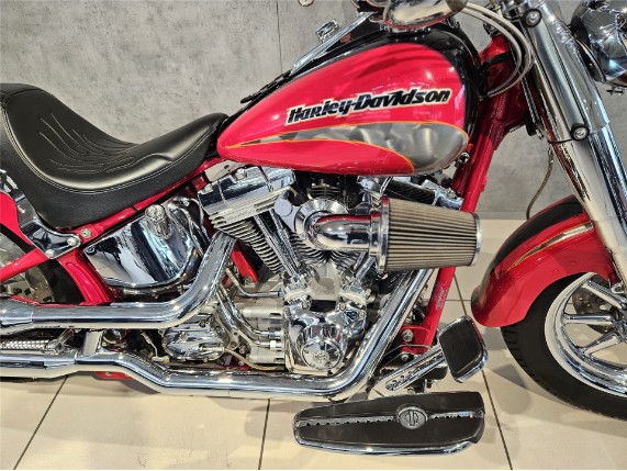 HARLEY-DAVIDSON FLSTFSE CVO Softail Fat Boy, 1HD1PLF385Y951878