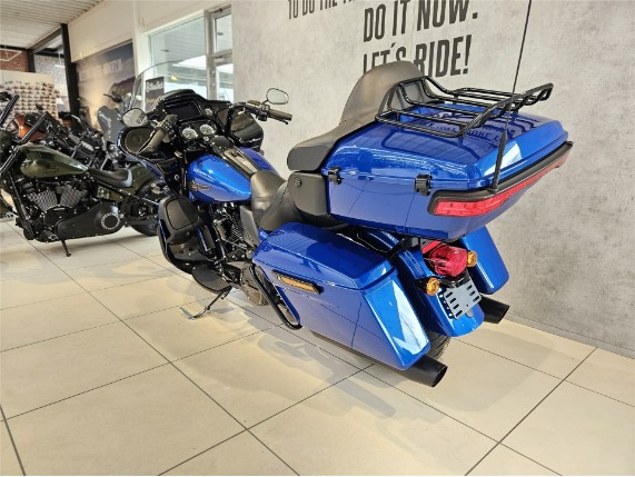 HARLEY-DAVIDSON FLTRK Road Glide Limited, 0010365