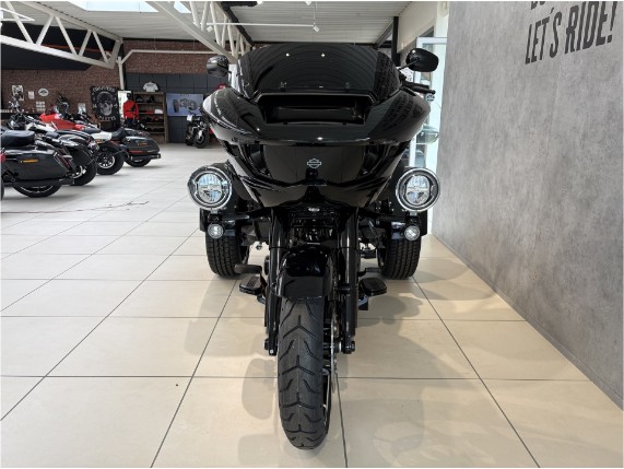 Harley-Davidson FLTRT Road Glide 3, 0011417