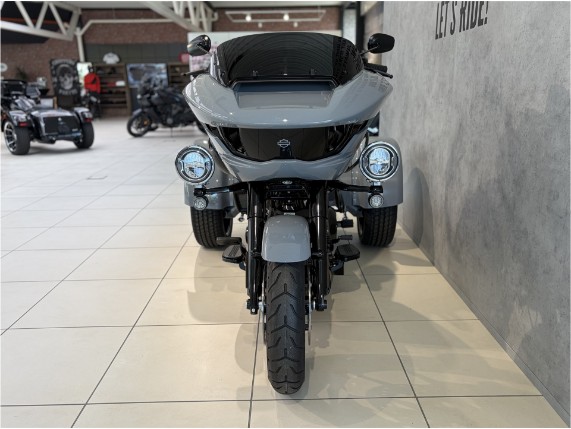 Harley-Davidson FLTRT Road Glide 3, 0011418