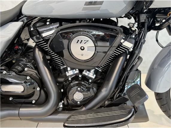 Harley-Davidson FLTRT Road Glide 3, 0011418