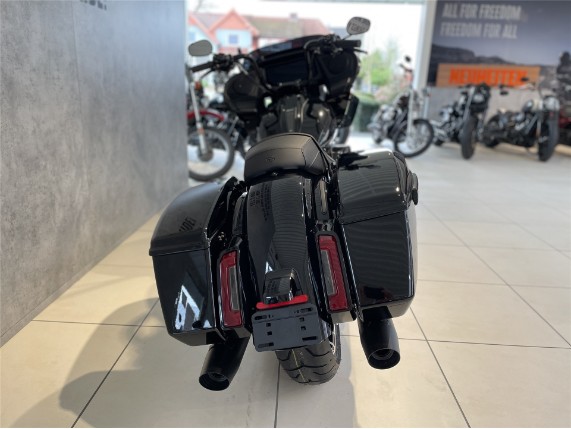 HARLEY-DAVIDSON FLTRX Road Glide, 0010258